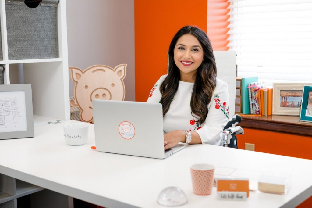 Suneera Madhani headshot | Advice from an 8-Figure Female Entrepreneur
